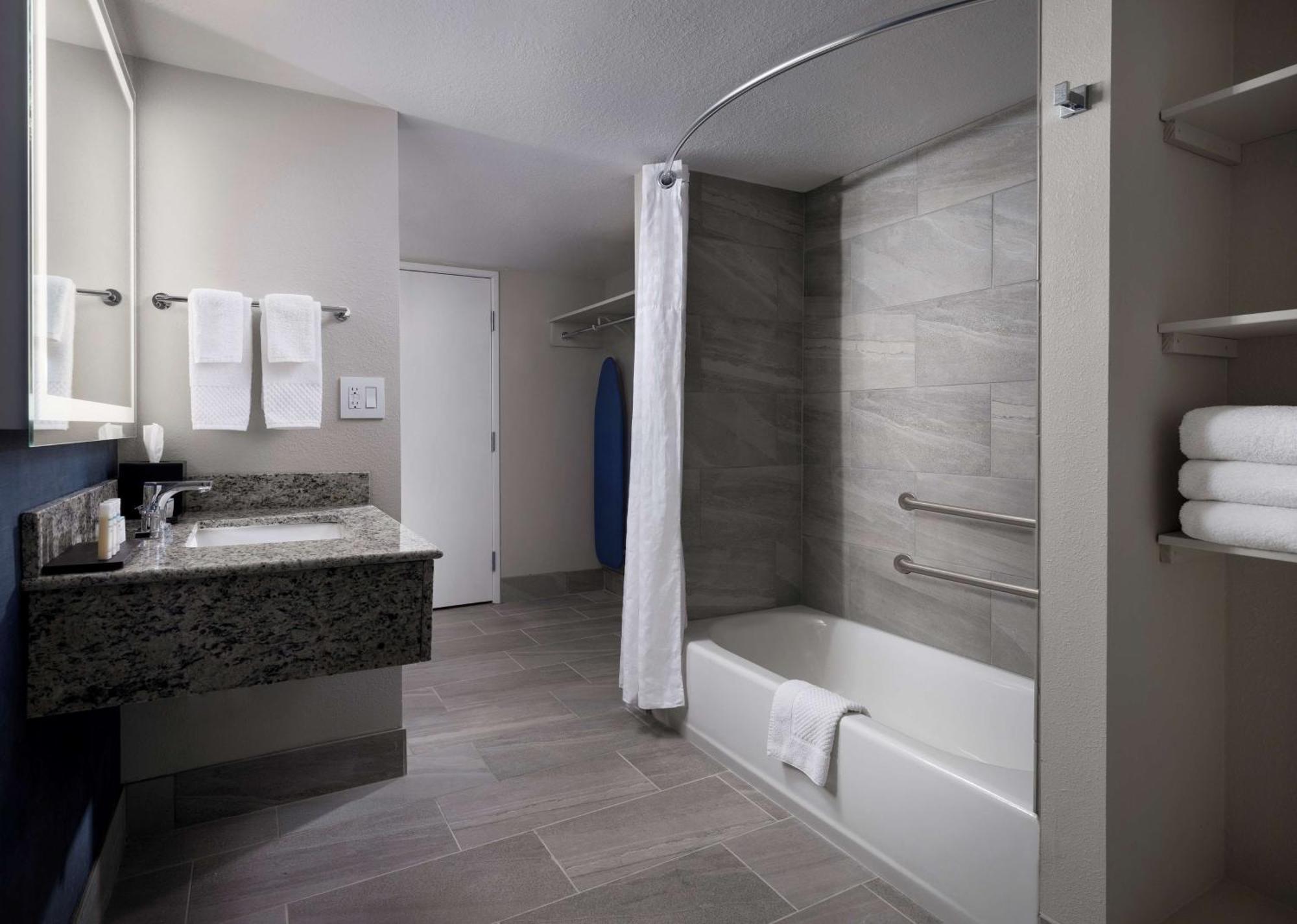 Embassy Suites By Hilton Tucson East מראה חיצוני תמונה